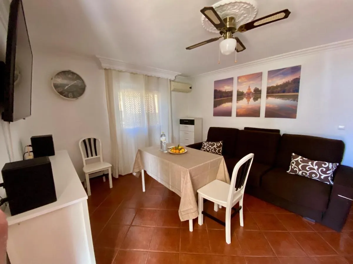 Lejlighed Casa 3 Habitaciones Con Piscina De Temporada Compartida Con Dos Estudios - - Jacuzzi Spa Consultar - Trassierra - 8Km De Cordoba -- Trassierrarooms