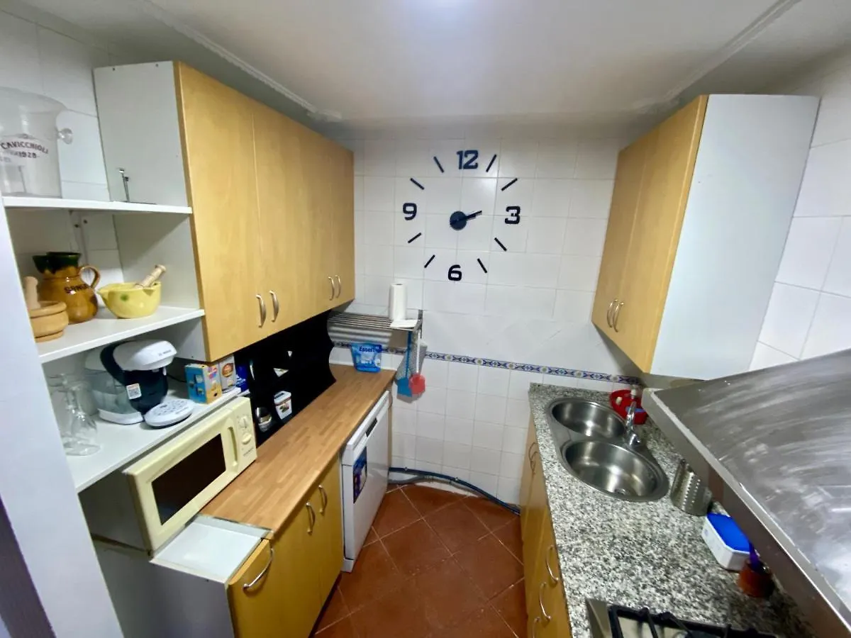 Casa 3 Habitaciones Con Piscina De Temporada Compartida Con Dos Estudios - - Jacuzzi Spa Consultar - Trassierra - 8Km De Cordoba -- Trassierrarooms Lejlighed