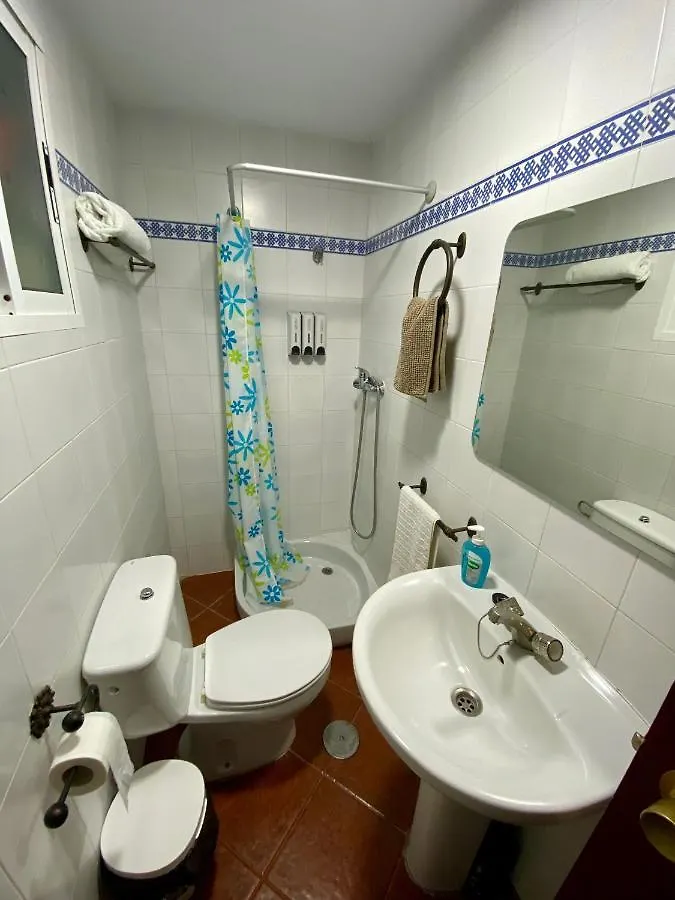 Casa 3 Habitaciones Con Piscina De Temporada Compartida Con Dos Estudios - - Jacuzzi Spa Consultar - Trassierra - 8Km De Cordoba -- Trassierrarooms Lejlighed